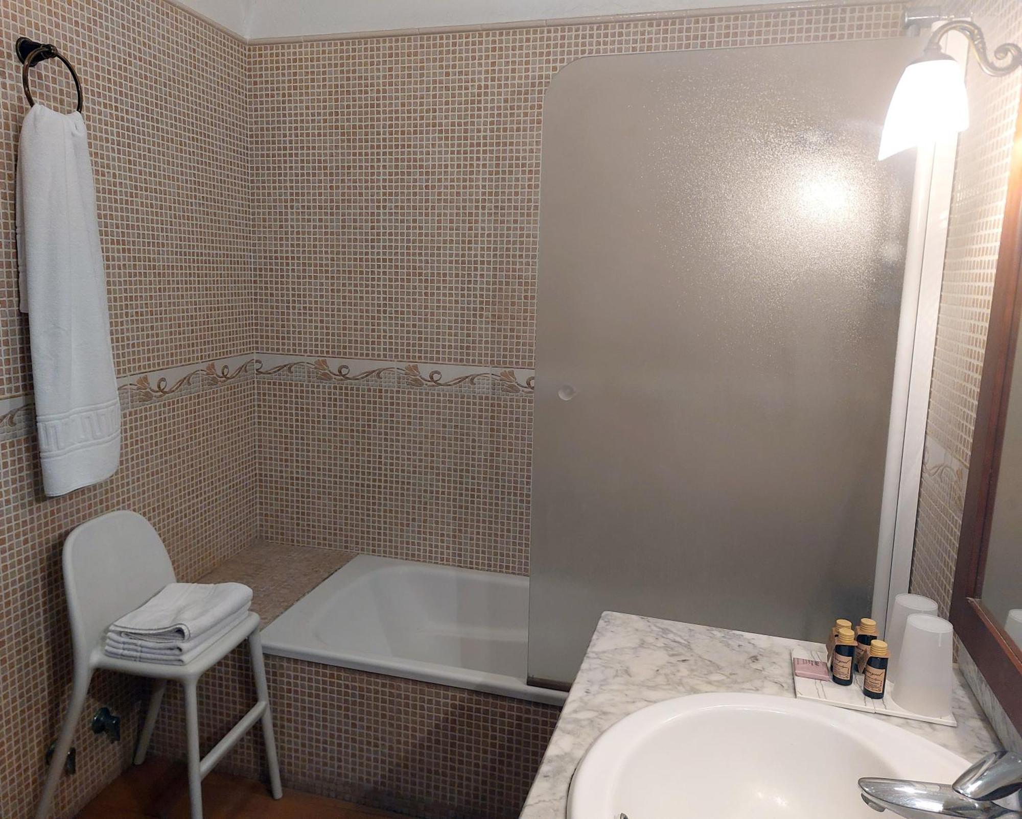 Apartamentos San Salvador Parking Gratis Мерида Екстериор снимка